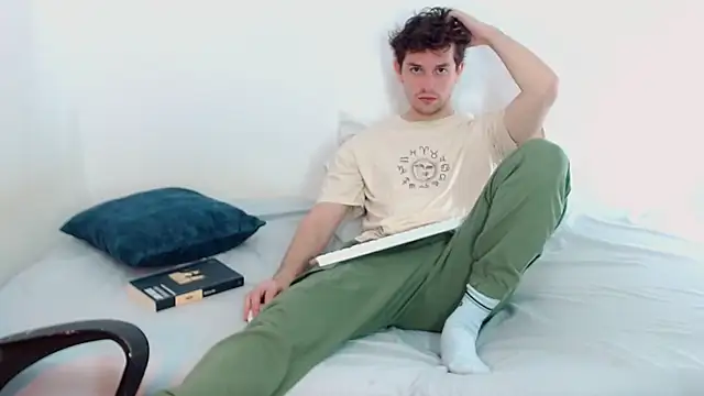 Elio555 online show from 6, 12, 2024