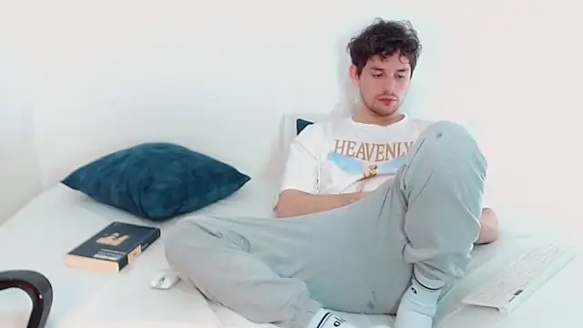 Elio555 online show from 14, 12, 2024