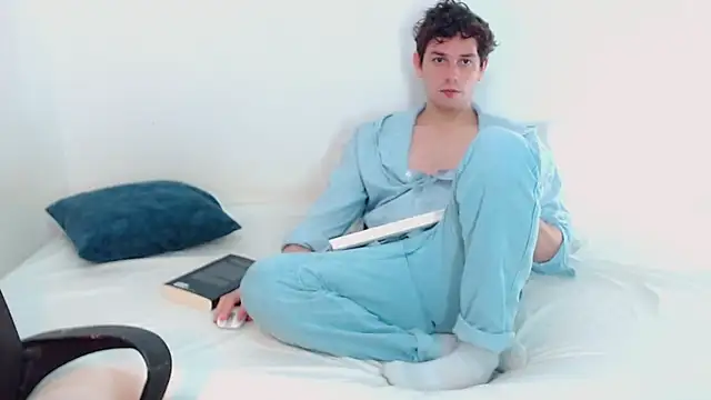 Elio555 online show from 15, 12, 2024