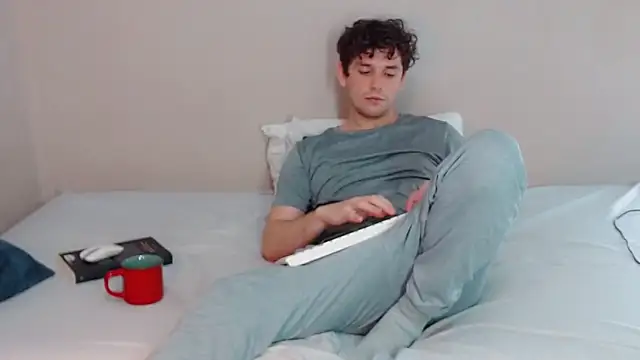 Elio555 online show from 2, 2, 2025