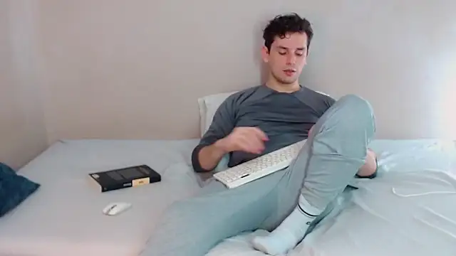 Elio555 online show from 2, 3, 2025