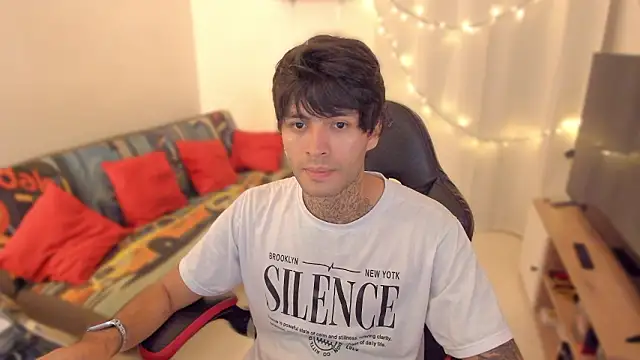 justin stark7 online show from 11, 2, 2026