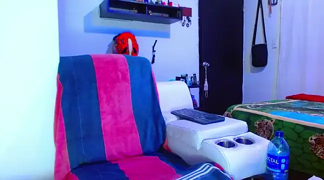 Snapshot of Michaell_Myerss_ chatting on 28, 2, 2025 Michaell Myerss  online show from 28, 2, 2025