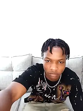 Guns roses  online show from 21, 12, 2024