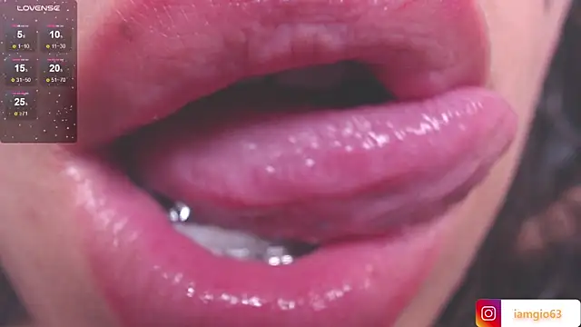 Georgina 1t online show from 28, 2, 2025