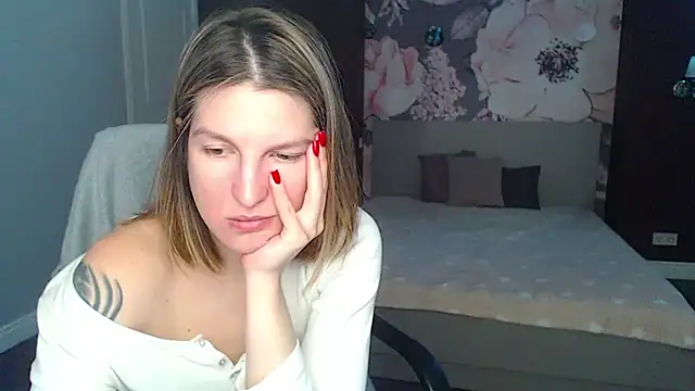 Snapshot of EmilyWalkeri chatting on 19, 2, 2025 EmilyWalkeri online show from 19, 2, 2025
