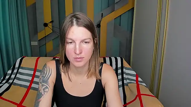 Snapshot of EmilyWalkeri chatting on 1, 10, 2025 EmilyWalkeri online show from 1, 10, 2025