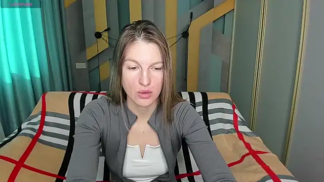 Snapshot of EmilyWalkeri chatting on 10, 10, 2025 EmilyWalkeri online show from 10, 10, 2025