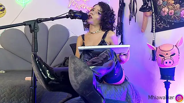 MhiaCorleone online show from 22, 11, 2025