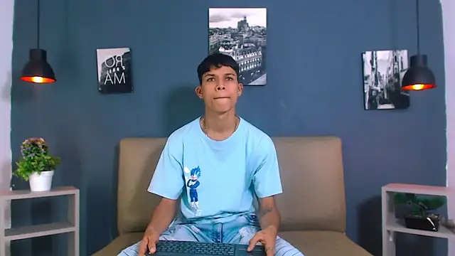 Levis Montes online show from 16, 12, 2024