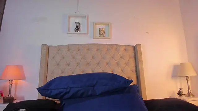 allisson m online show from 11, 11, 2025