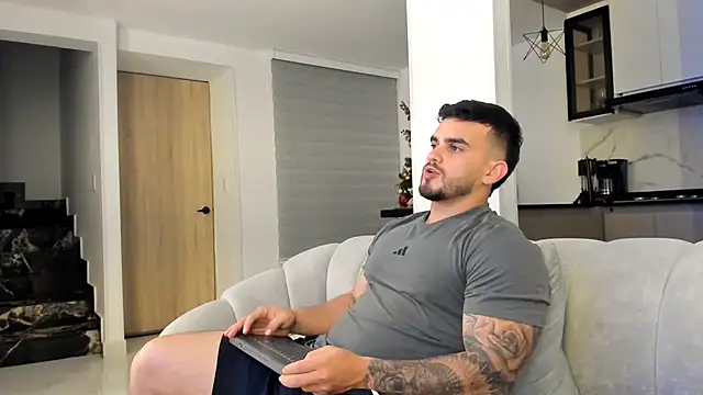 Ricardogo19 online show from 9, 1, 2026