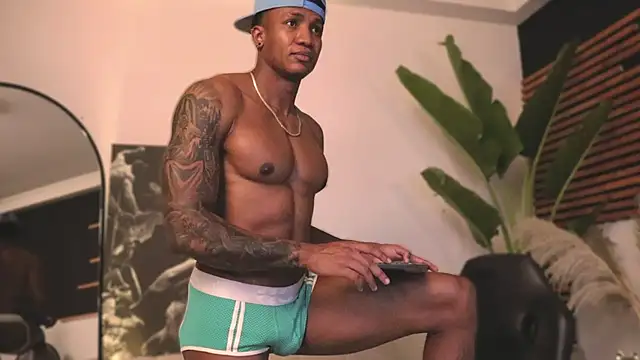 Logan Varela online show from 13, 2, 2025