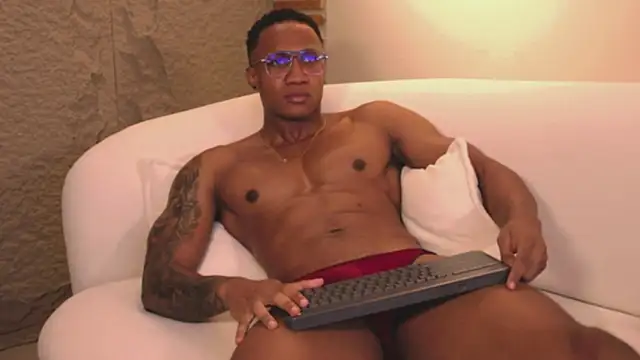 Logan Varela online show from 3, 3, 2025