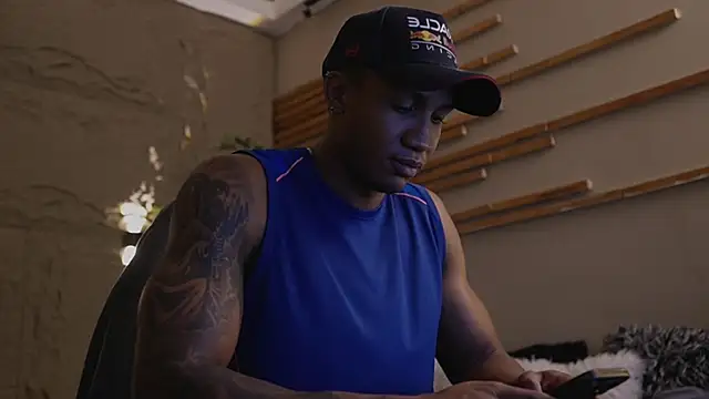 Logan Varela online show from 18, 2, 2026