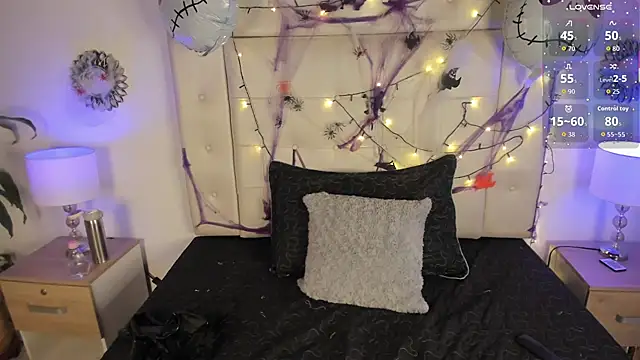 Agatha Vixen online show from 31, 10, 2025