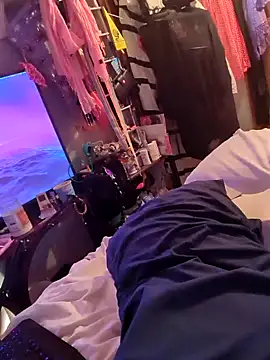 gurlnips online show from 9, 2, 2025