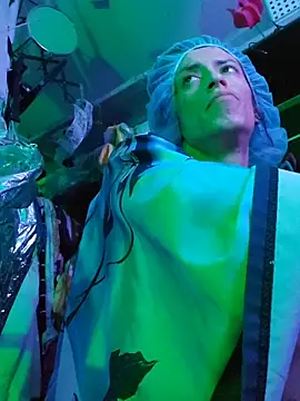 gurlnips online show from 14, 1, 2026