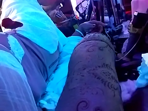 gurlnips online show from 12, 4, 2026