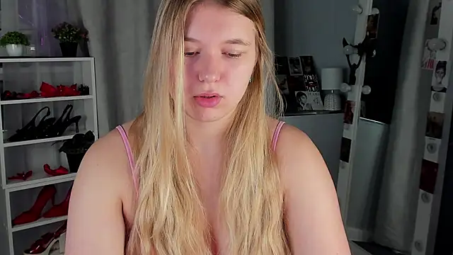 Rebecca Kelly online show from 14, 10, 2025