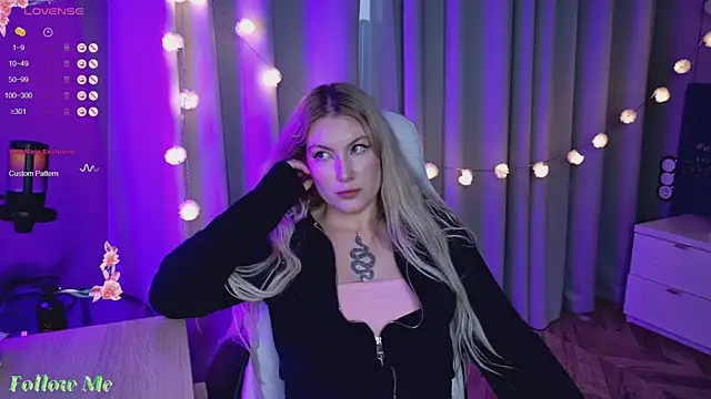 Liv Fay online show from 27, 2, 2025