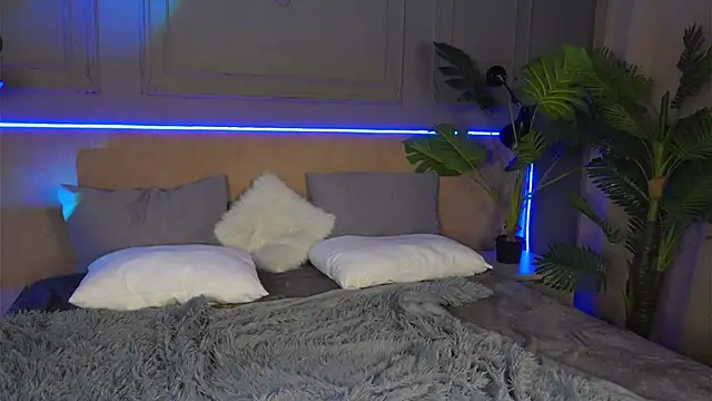 Liv Fay online show from 15, 3, 2025