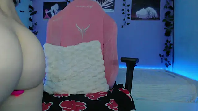 Scarlettsrorm online show from 30, 12, 2024