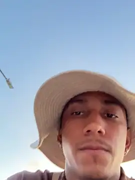 dominic smith  online show from 17, 2, 2025