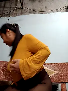 Queen 18200 online show from 21, 12, 2025