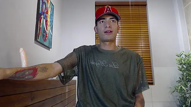 DrakeNeumann online show from 11, 2, 2025