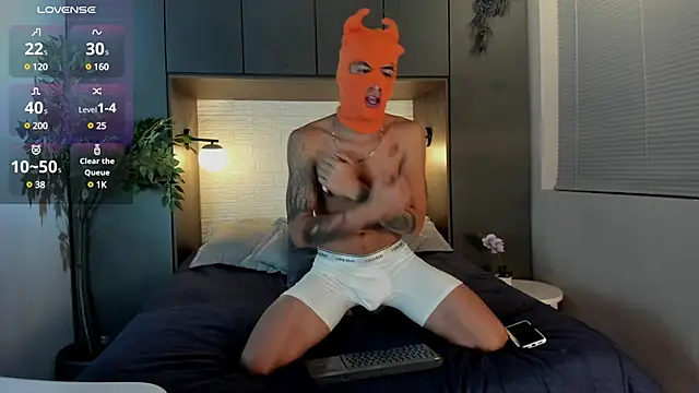 DrakeNeumann online show from 17, 2, 2025