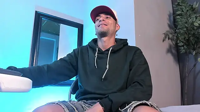 DrakeNeumann online show from 1, 4, 2026