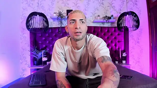 DrakeNeumann online show from 6, 4, 2026