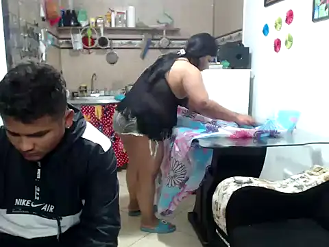 Boycuriousxxx online show from 18, 3, 2025