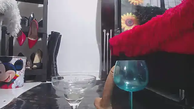 marilyn jon3s online show from 11, 2, 2026