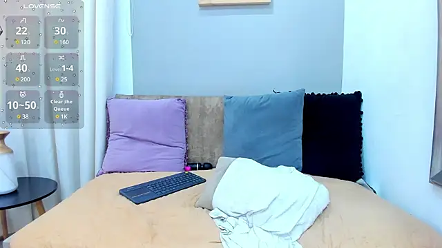 Miranda doll  online show from 15, 3, 2025