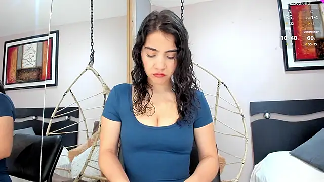 Miranda doll  online show from 7, 2, 2026