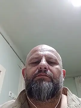 Snapshot of AlexandruCsaba chatting on 16, 6, 2026 AlexandruCsaba online show from 16, 6, 2026