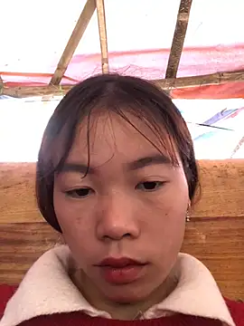 Snapshot of ngoclothingoc9en chatting on 4, 1, 2025 ngoclothingoc9en online show from 4, 1, 2025