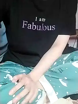 Snapshot of ngoclothingoc9en chatting on 13, 3, 2025 ngoclothingoc9en online show from 13, 3, 2025