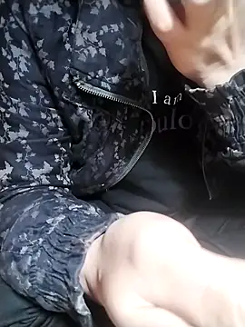 Snapshot of ngoclothingoc9en chatting on 13, 3, 2025 ngoclothingoc9en online show from 13, 3, 2025