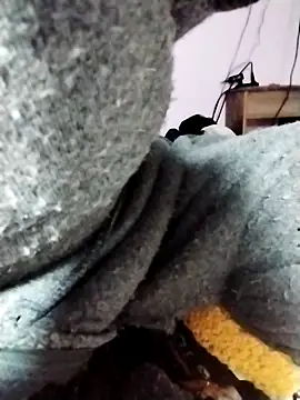 Snapshot of ngoclothingoc9en chatting on 17, 3, 2025 ngoclothingoc9en online show from 17, 3, 2025