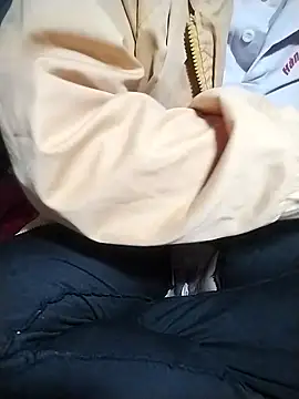 Snapshot of ngoclothingoc9en chatting on 21, 3, 2025 ngoclothingoc9en online show from 21, 3, 2025