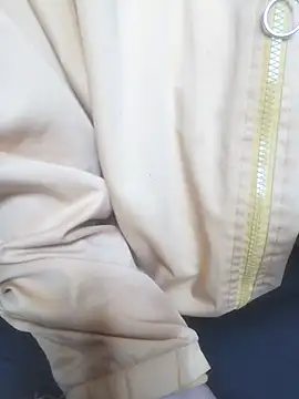 Snapshot of ngoclothingoc9en chatting on 22, 3, 2025 ngoclothingoc9en online show from 22, 3, 2025