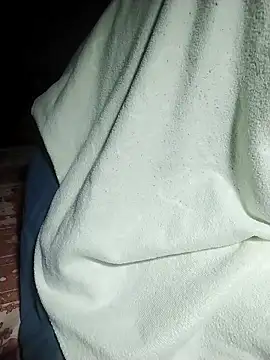 Snapshot of ngoclothingoc9en chatting on 22, 3, 2025 ngoclothingoc9en online show from 22, 3, 2025