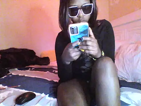 Snapshot of Sexy_jarisan chatting on 15, 10, 2025 Sexy jarisan online show from 15, 10, 2025