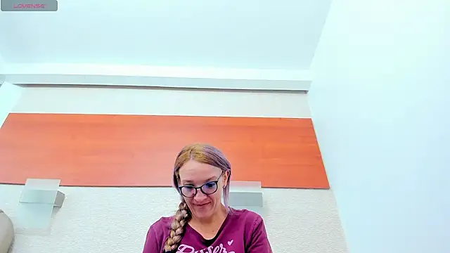 maddy cartter online show from 17, 4, 2026