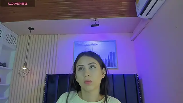 diosa cristal online show from 8, 7, 2026