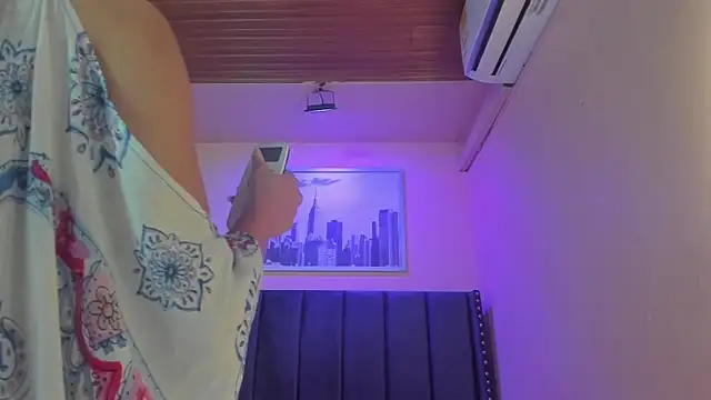 diosa cristal online show from 21, 7, 2026
