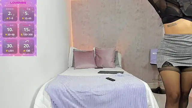 gia watsonn online show from 25, 2, 2025